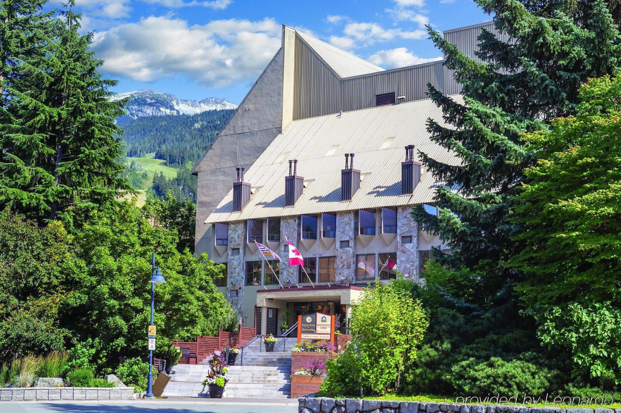 Mountainside Lodge Whistler Exterior photo
